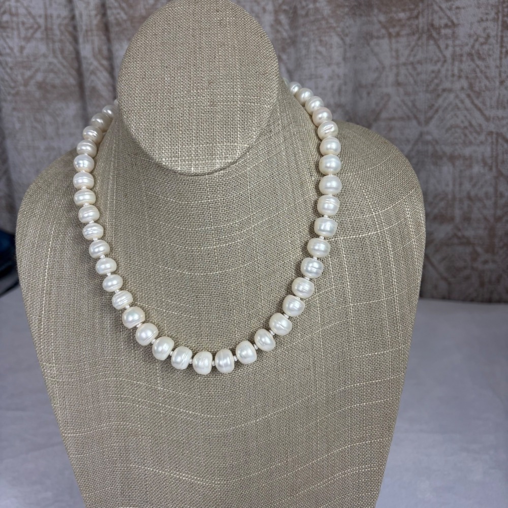 Baroque Pearl Necklace Womens 18" White Iridescent Hand Knotted Luster